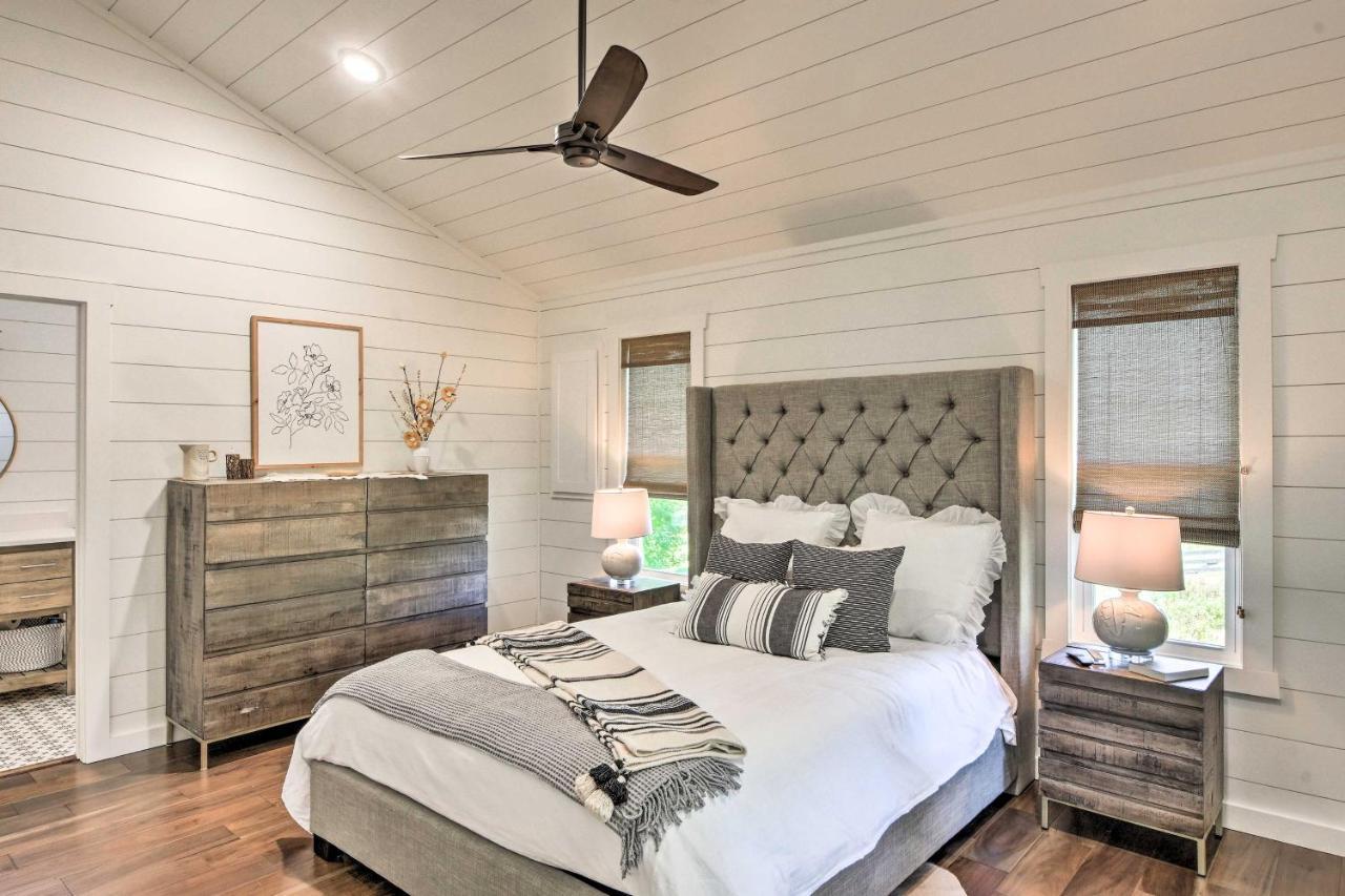 Holiday home Modern Solace In The Mountains *